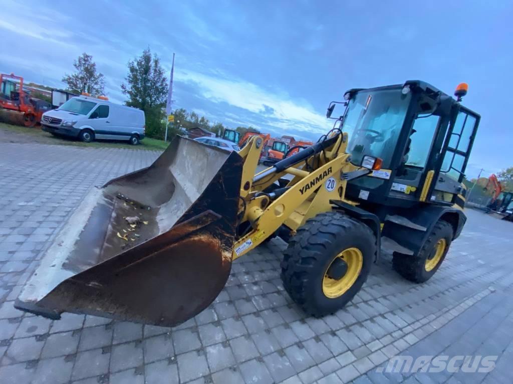 Yanmar V 100 Læssemaskiner på hjul