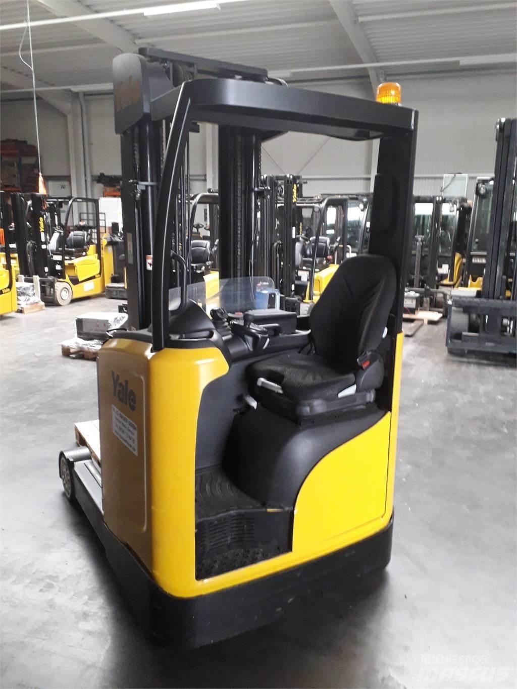 Yale MR14 Reachtruck