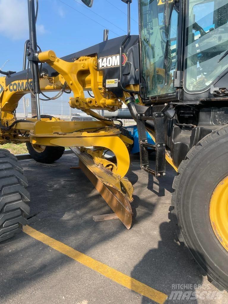 CAT 140 M Vejhøvle / Gradere