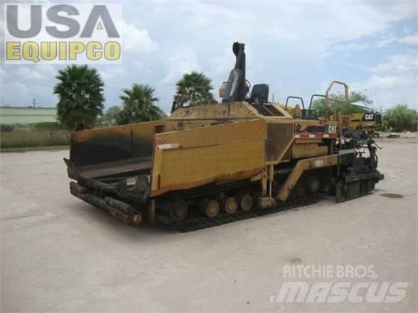 CAT AP-1050B Asfaltudlæggere