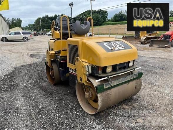 CAT CB-224E Enkelt tromle