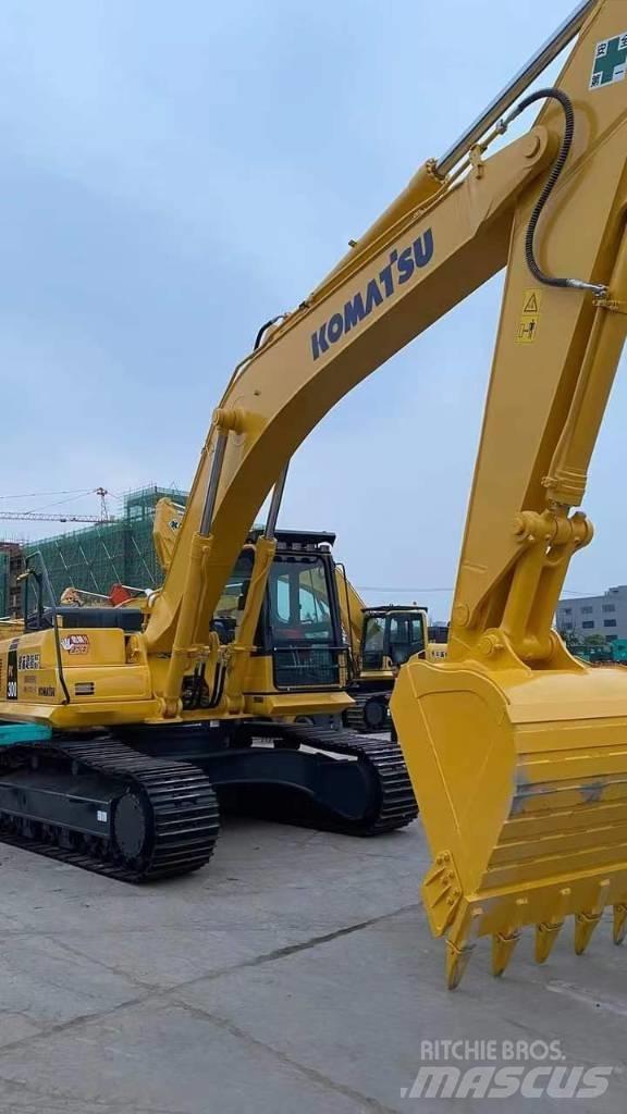 Komatsu PC 300-8 Gravemaskiner på larvebånd