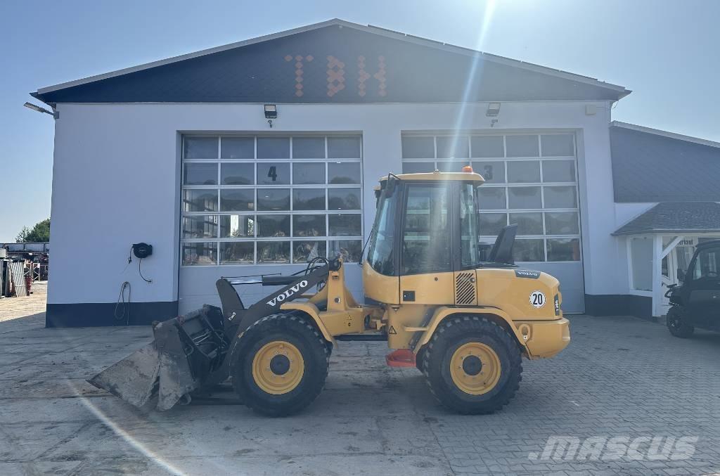 Volvo L 30 G Læssemaskiner på hjul