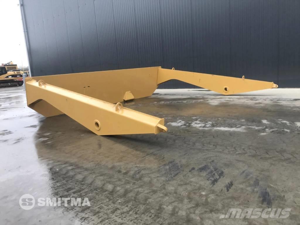 CAT 735- B1N Bagklapper