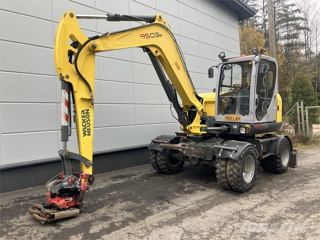 Wacker Neuson 9503 Gravemaskiner på hjul