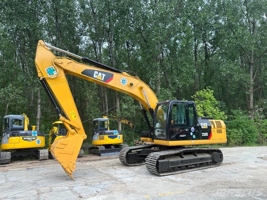 CAT 320D Gravemaskiner på larvebånd