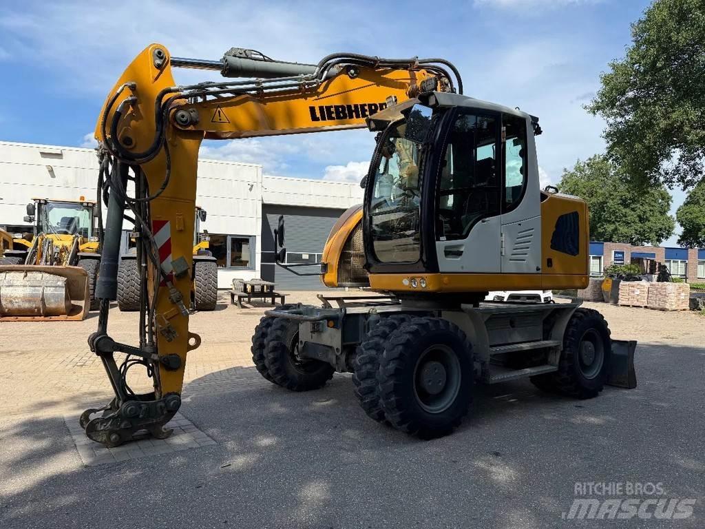 Liebherr A918 Gravemaskiner på hjul