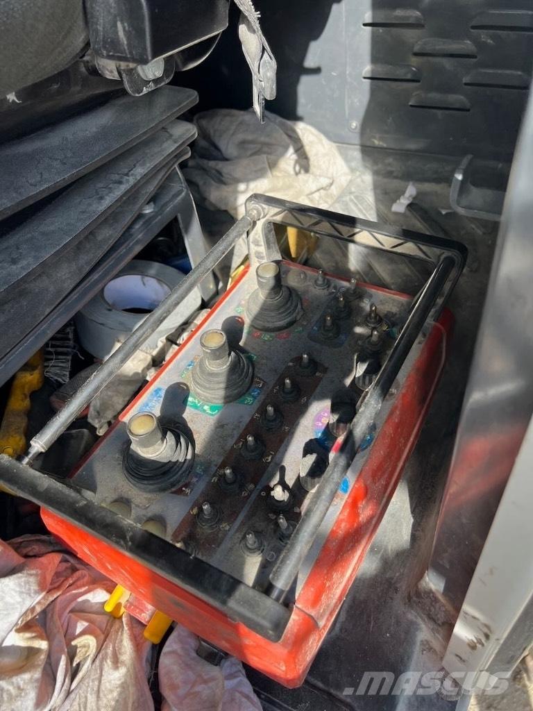 Sandvik DX 800i Overfladeboreudstyr / Borerigge