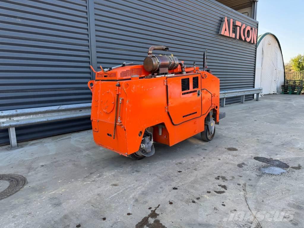 Wirtgen W 350 Asfalt-koldfræsere