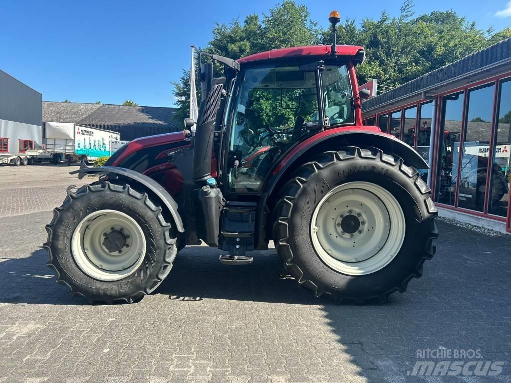 Valtra N 154 A Traktorer
