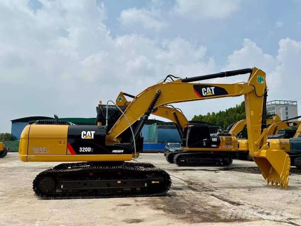 CAT 320 D L Gravemaskiner på larvebånd