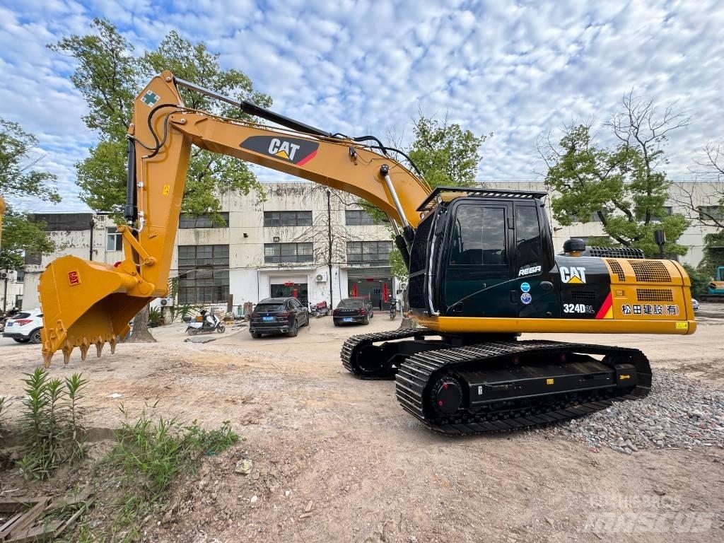 CAT 324 D L Gravemaskiner på larvebånd
