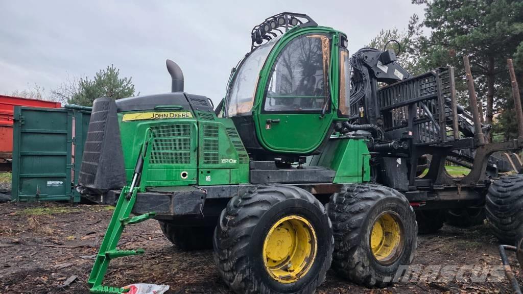 John Deere 1510 E Udkørselsmaskiner