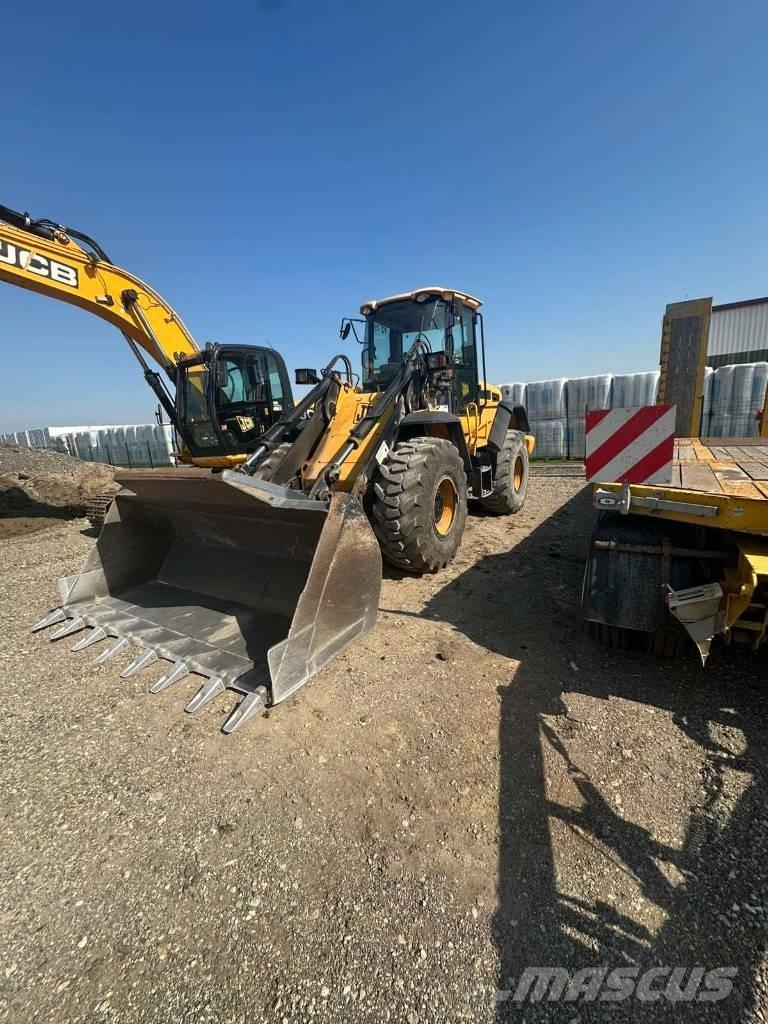 JCB 436 HT Læssemaskiner på hjul