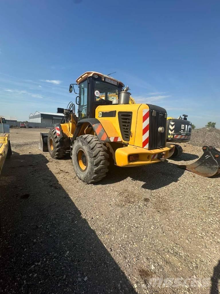 JCB 436 HT Læssemaskiner på hjul