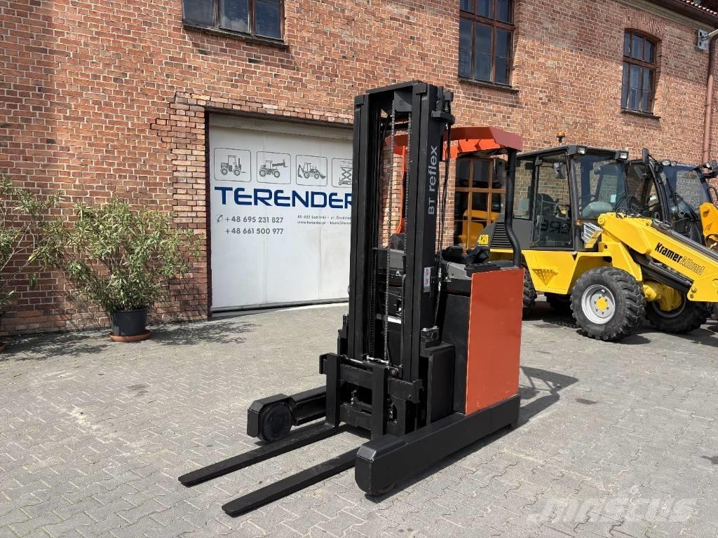 Toyota RRE 140 Reachtruck
