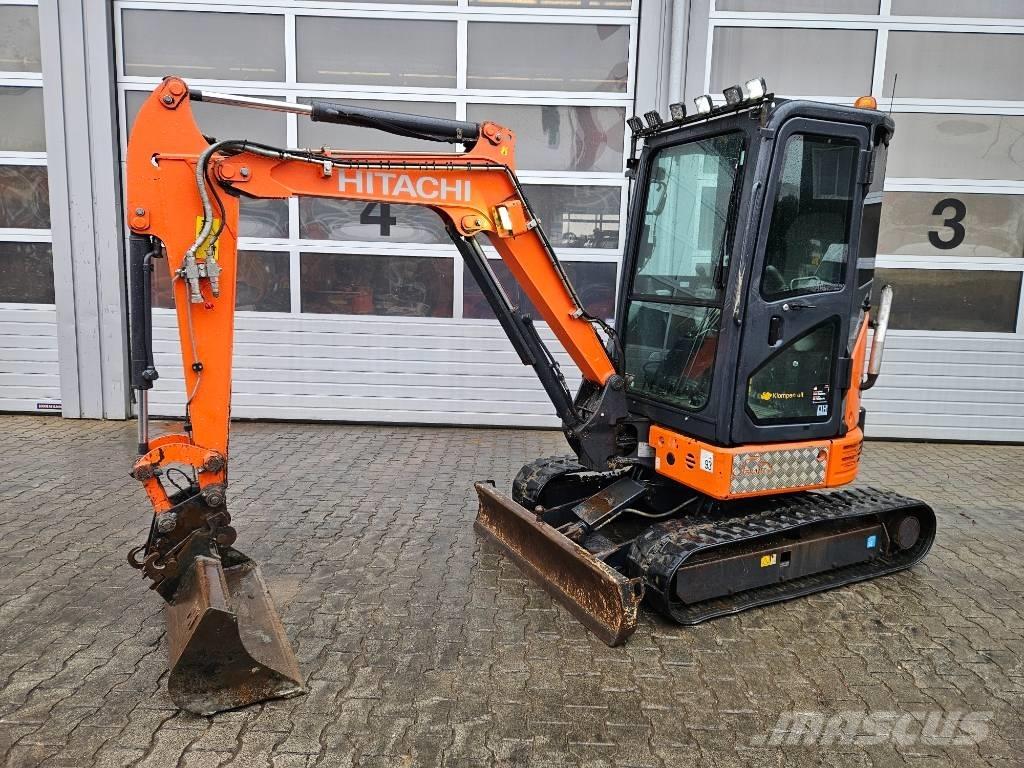 Hitachi ZX26U Minigravemaskiner