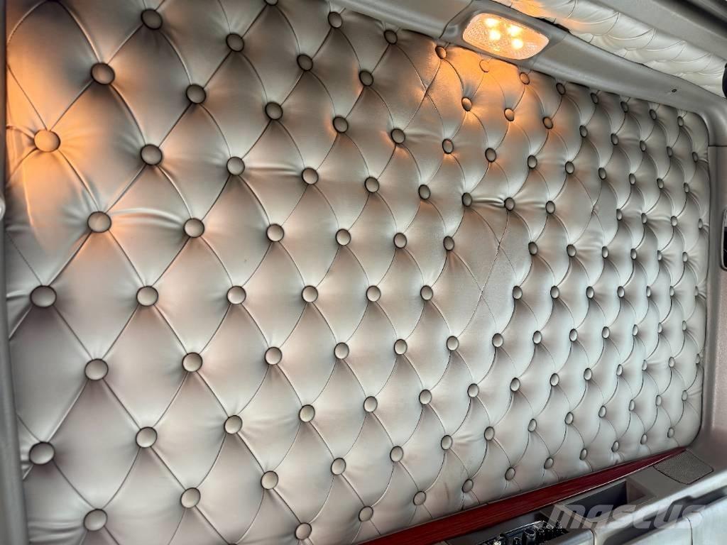 Kenworth W 900 Trækkere