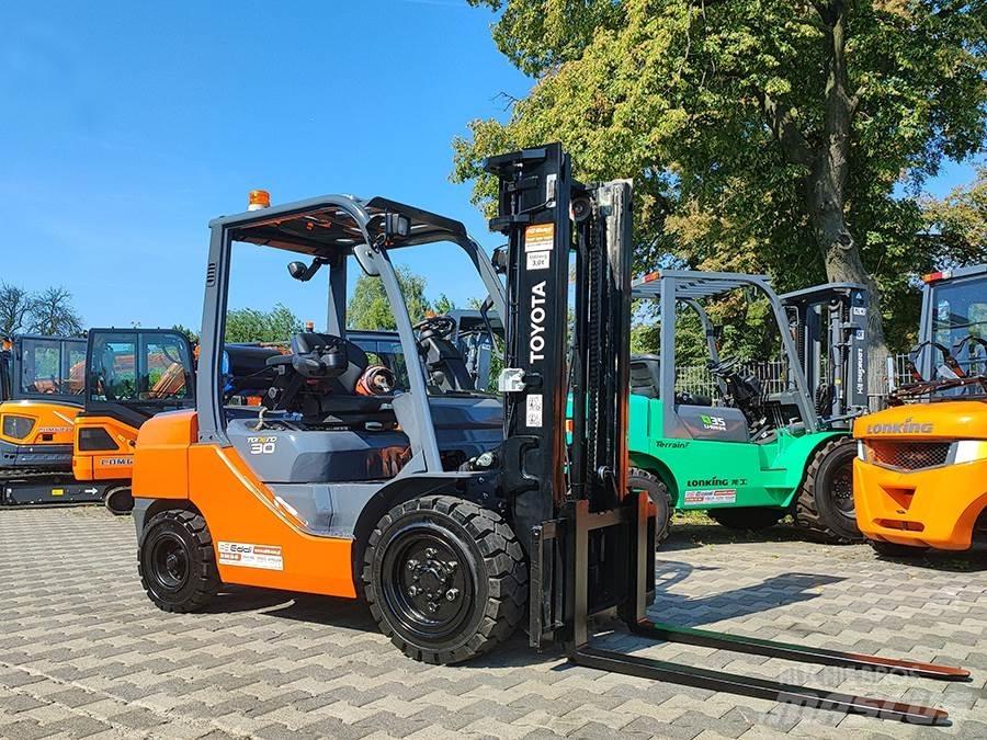 Toyota 02-8FGF30 LPG gaffeltrucks
