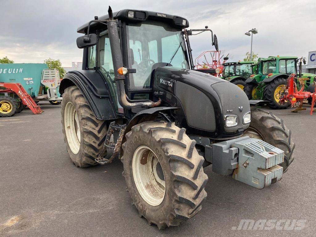 Valtra N92 HITECH Traktorer