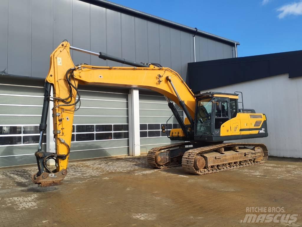 Hyundai HX 300 L Gravemaskiner på larvebånd