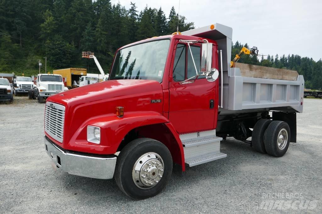 Freightliner FL 70 Lastbiler med tip