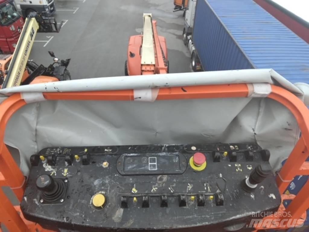 JLG 860 SJ Teleskoplifte