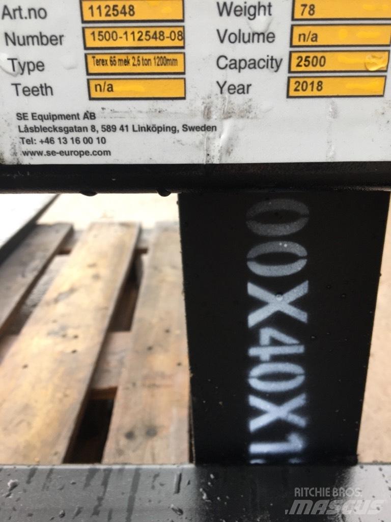  SE AB Terex TL65-80 Pallegafler