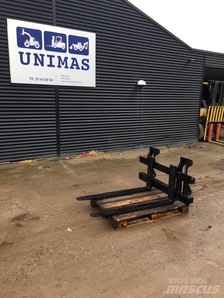  SE AB Terex TL65-80 Pallegafler