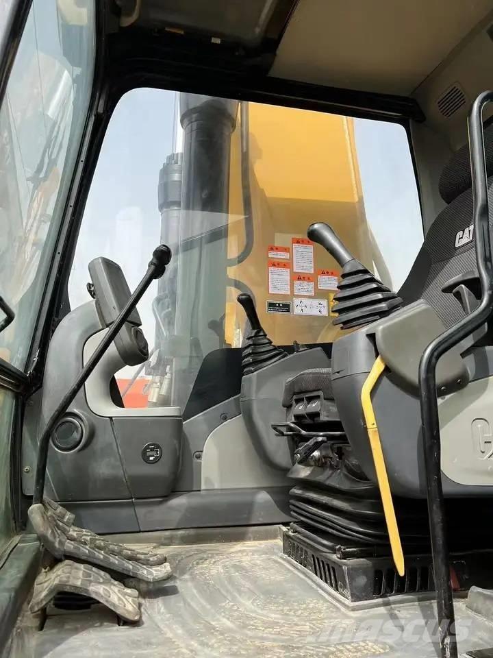 CAT 336D Gravemaskiner på larvebånd