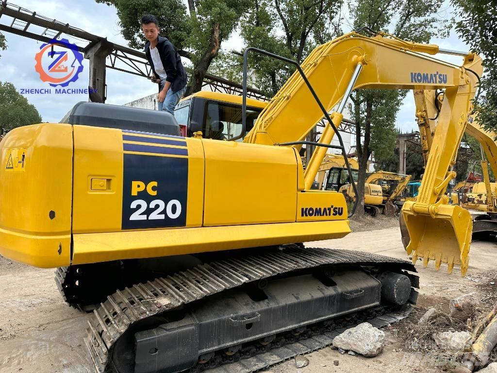 Komatsu PC 220-7 Gravemaskiner på larvebånd