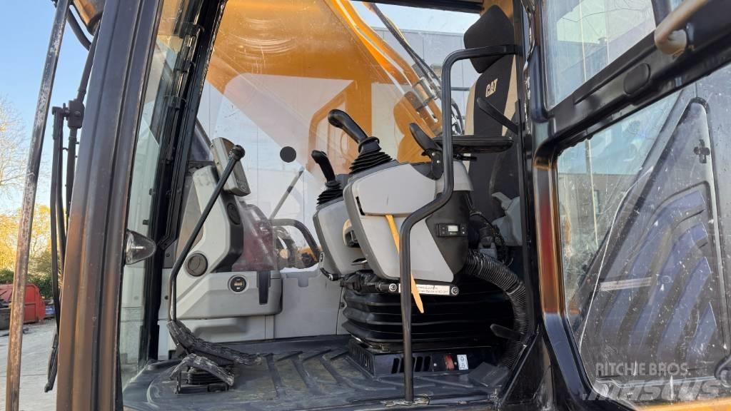 CAT 352 F Gravemaskiner på larvebånd