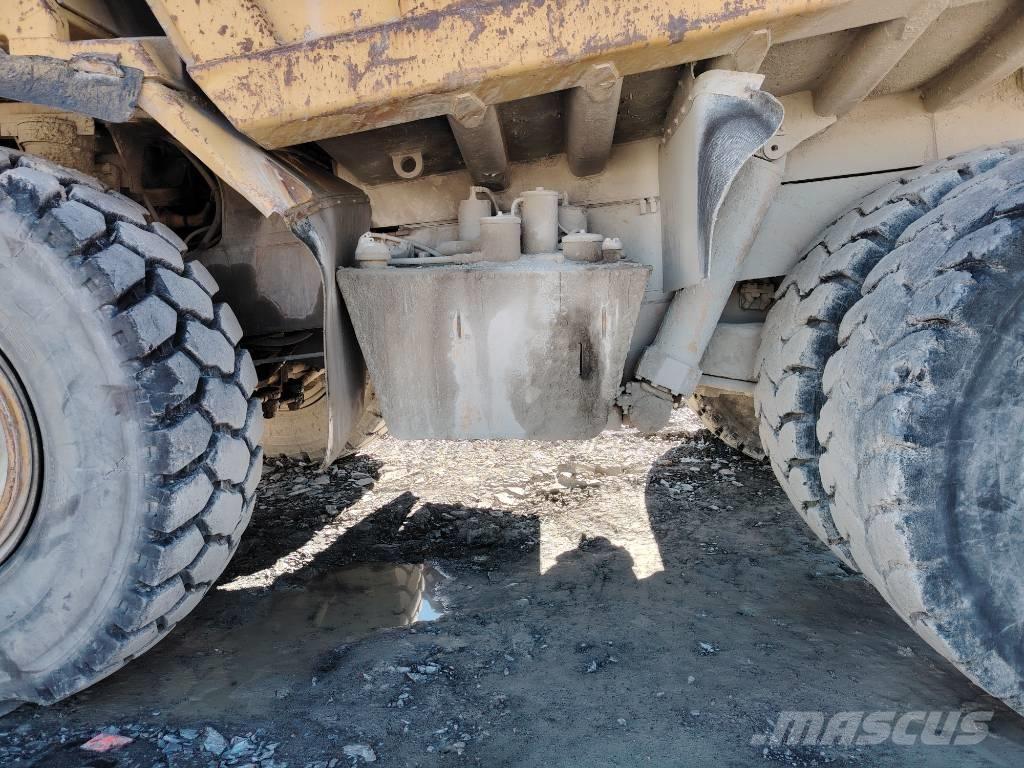 CAT 773 B Knækstyrede dumpere