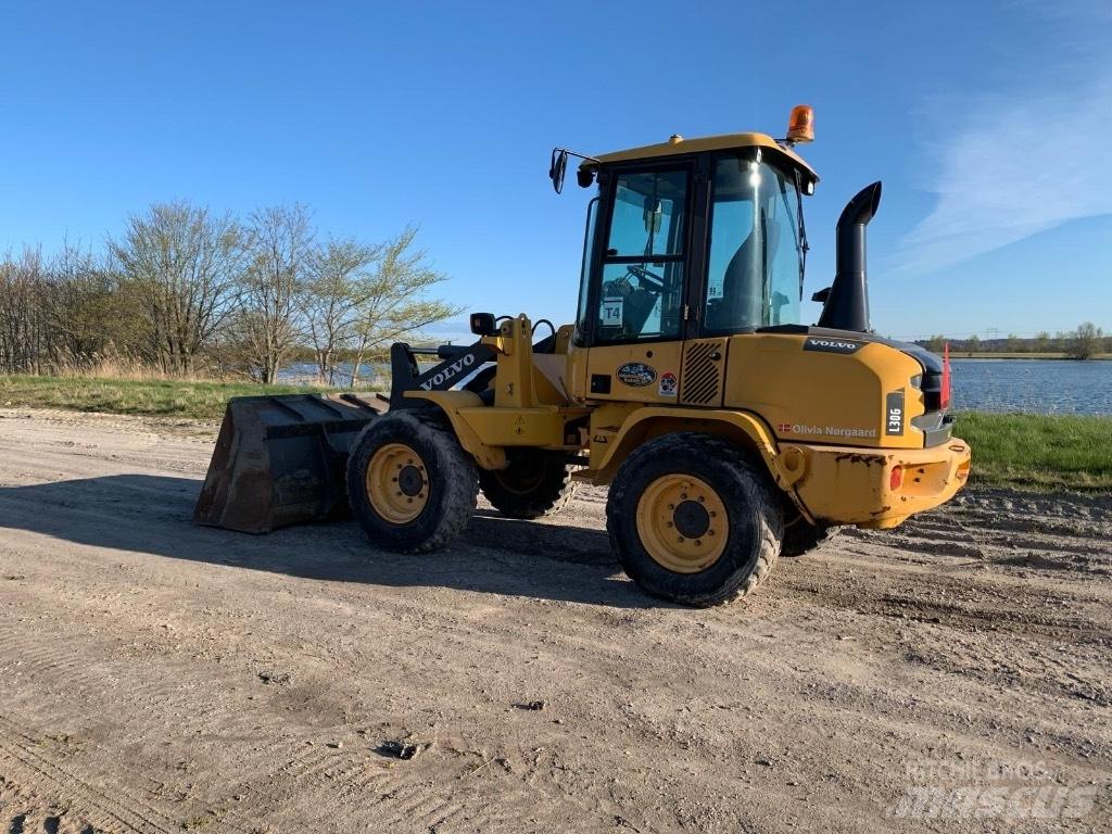 Volvo L 30 G Læssemaskiner på hjul