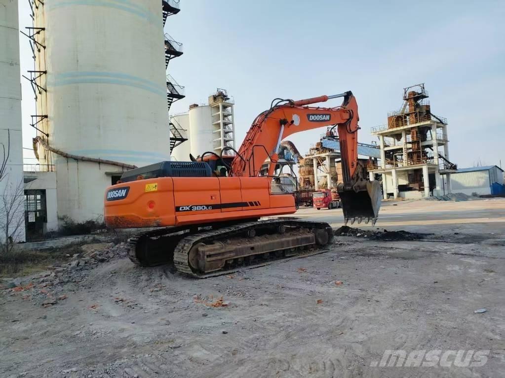 Doosan DX 380 LC Gravemaskiner på larvebånd