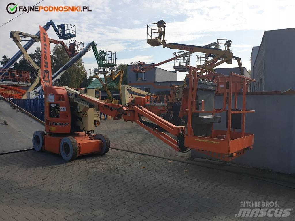 JLG E 300 AJP Bomlifte med knækarm