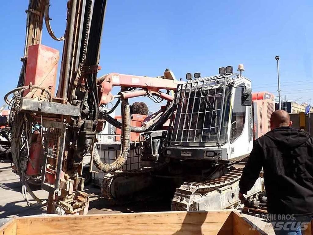 Sandvik DX800 Overfladeboreudstyr / Borerigge