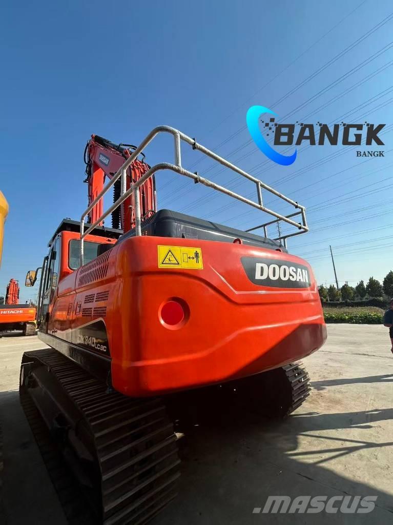 Doosan dx340 Gravemaskiner på larvebånd