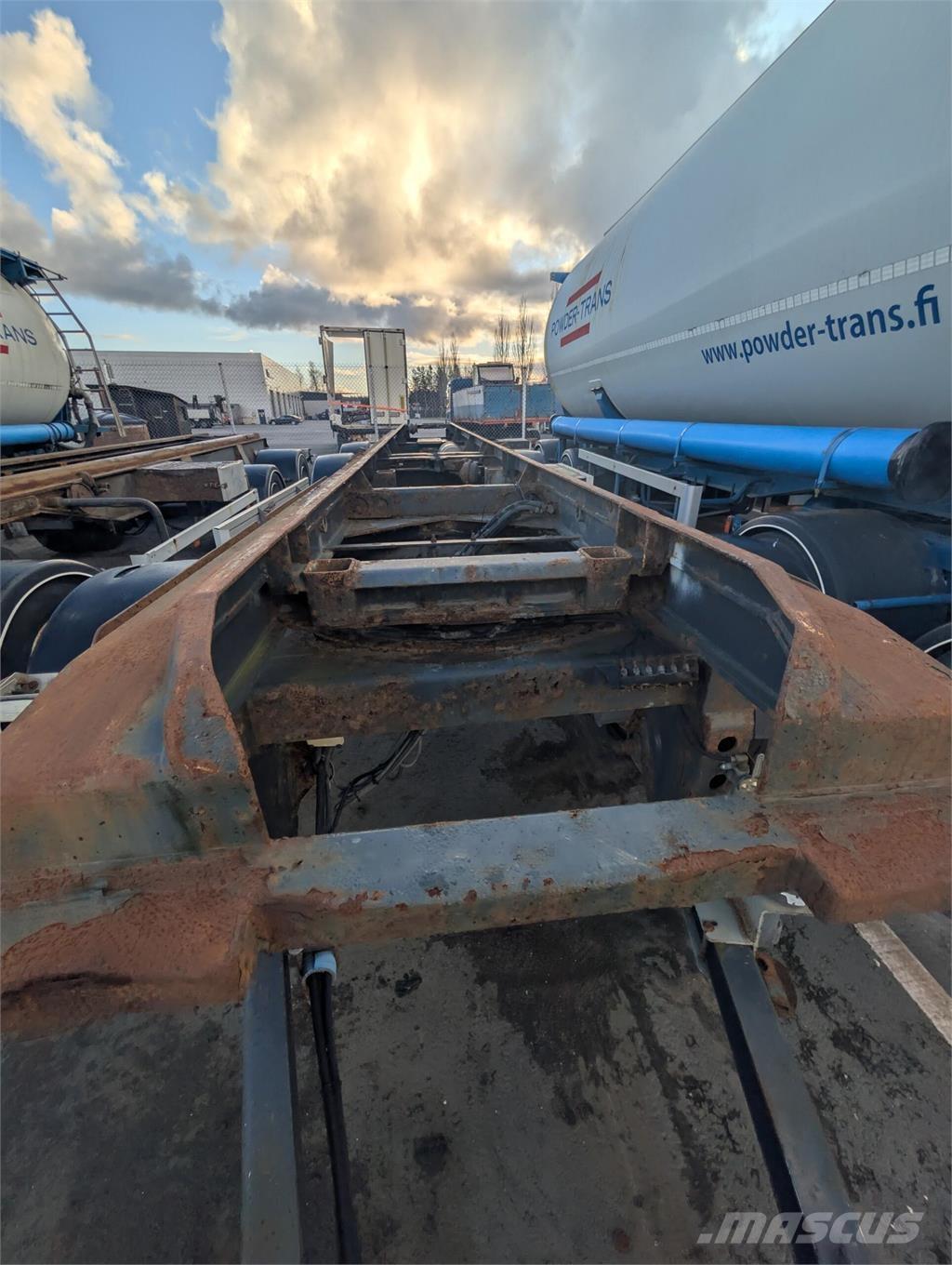 Jyki V31-W0 Demonterbare/wirehejs anhængere