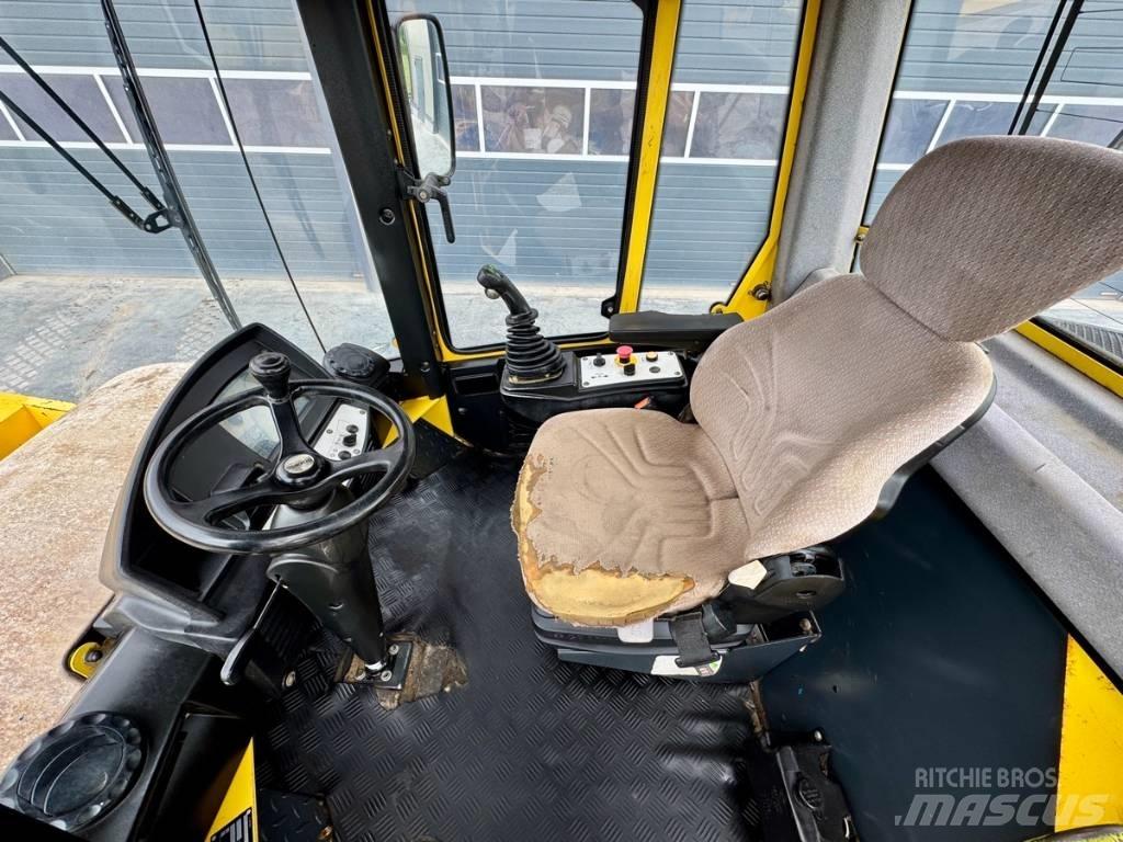 Bomag BW 216 D H-4 Enkelt tromle
