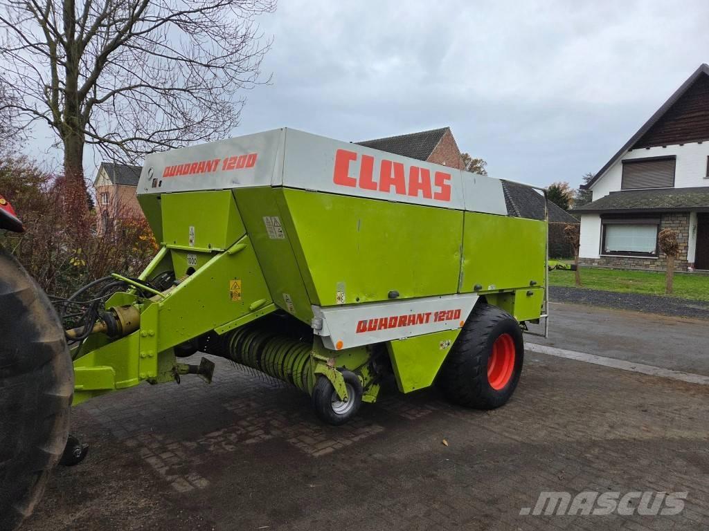 CLAAS Quadrant 1200 Pressere til firkantede baller