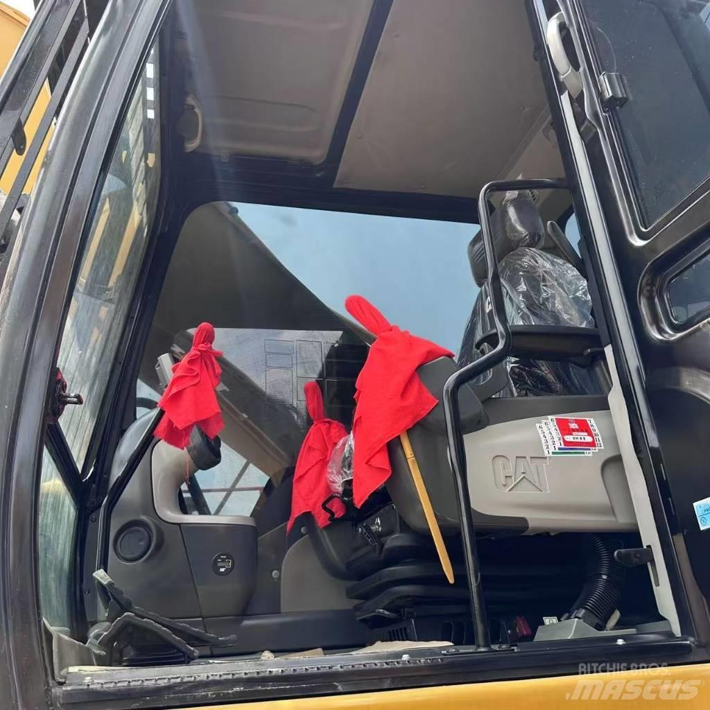 CAT 340D2 Gravemaskiner på larvebånd