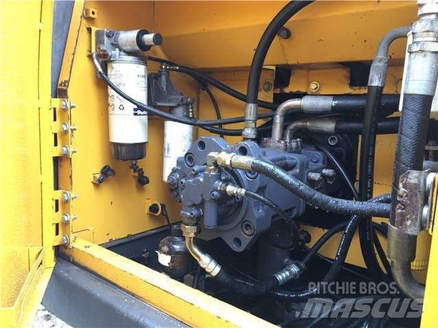 Volvo EC240BLC Gravemaskiner på larvebånd