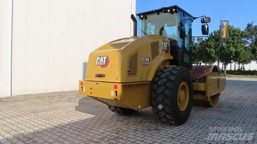CAT CS74B Enkelt tromle