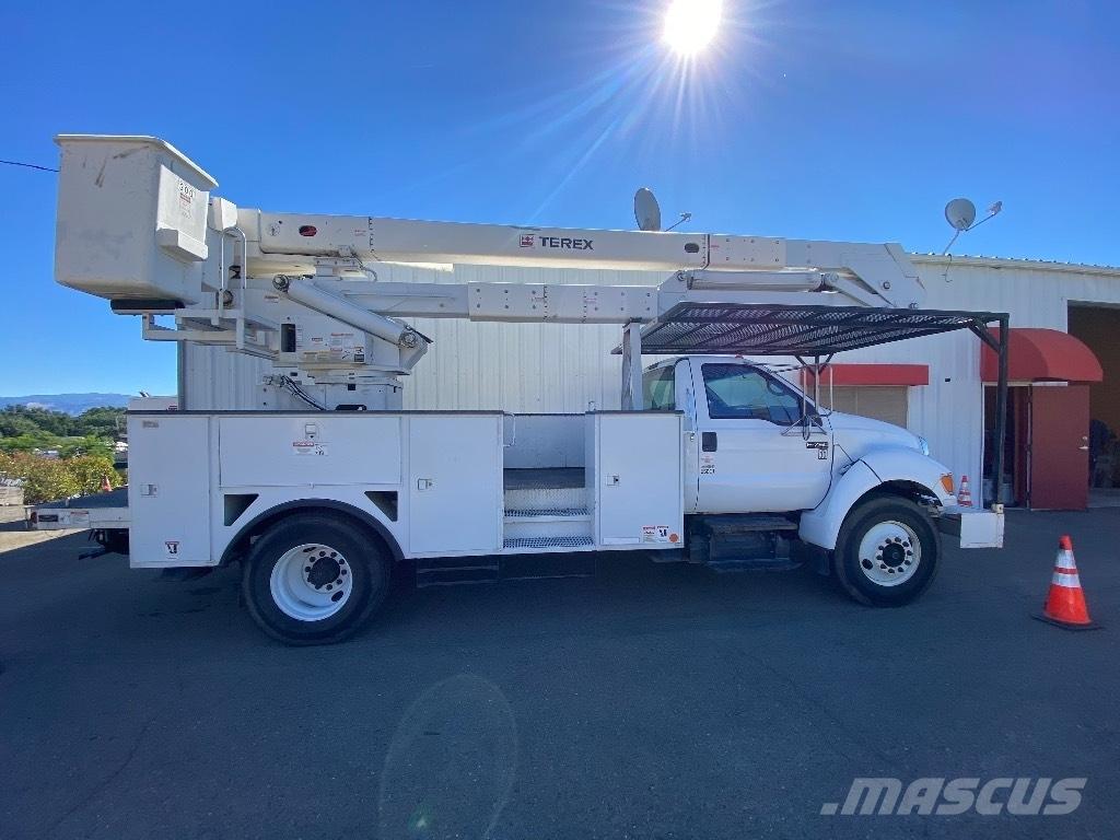 Ford F 750 SD Lastbilmonterede lifte