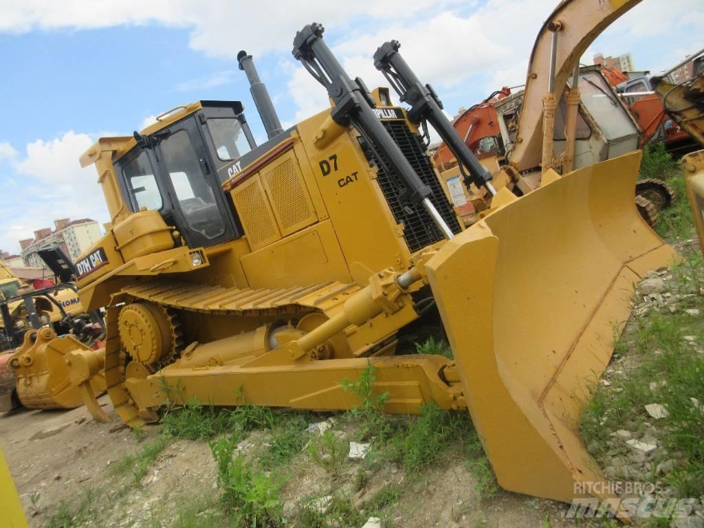 CAT D 7 H Bulldozer på larvebånd