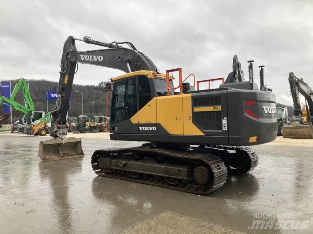 Volvo EC220EN Gravemaskiner på larvebånd