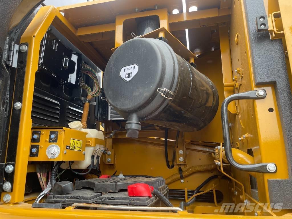 CAT 336D2 Gravemaskiner på larvebånd