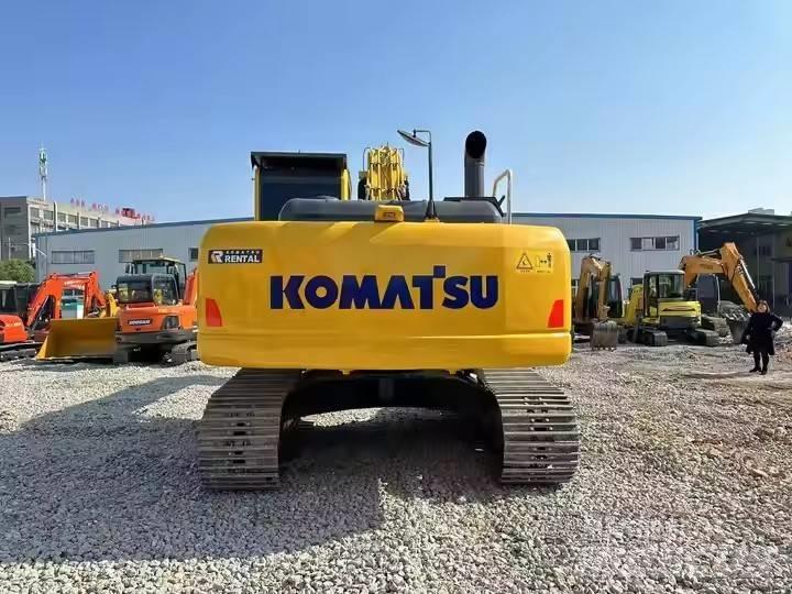 Komatsu PC 220 Gravemaskiner på larvebånd