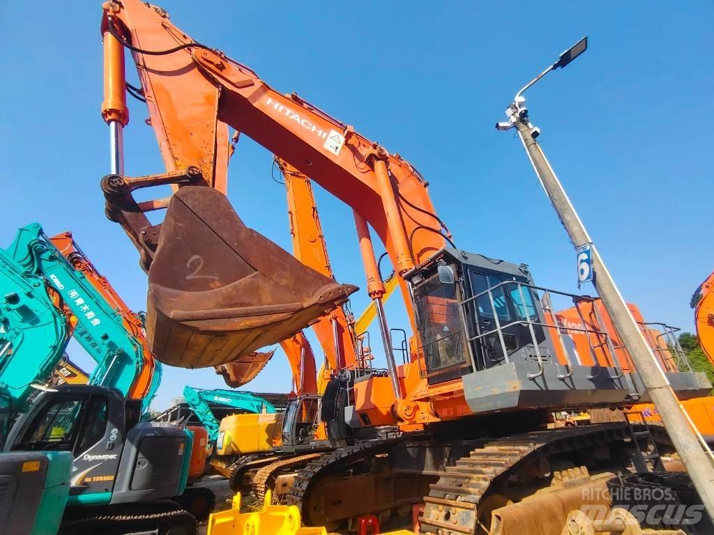 Hitachi EX 1200-6 Gravemaskiner på larvebånd